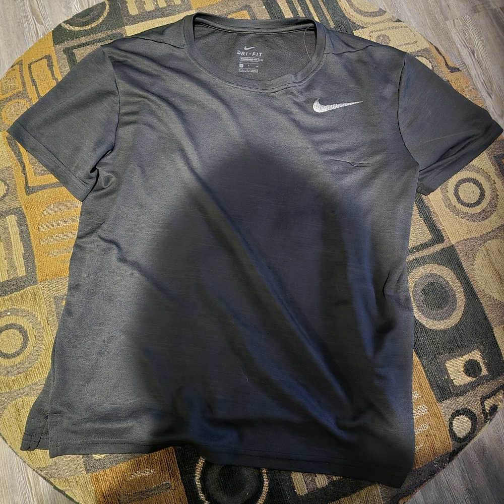 Nike men's dri fit tee